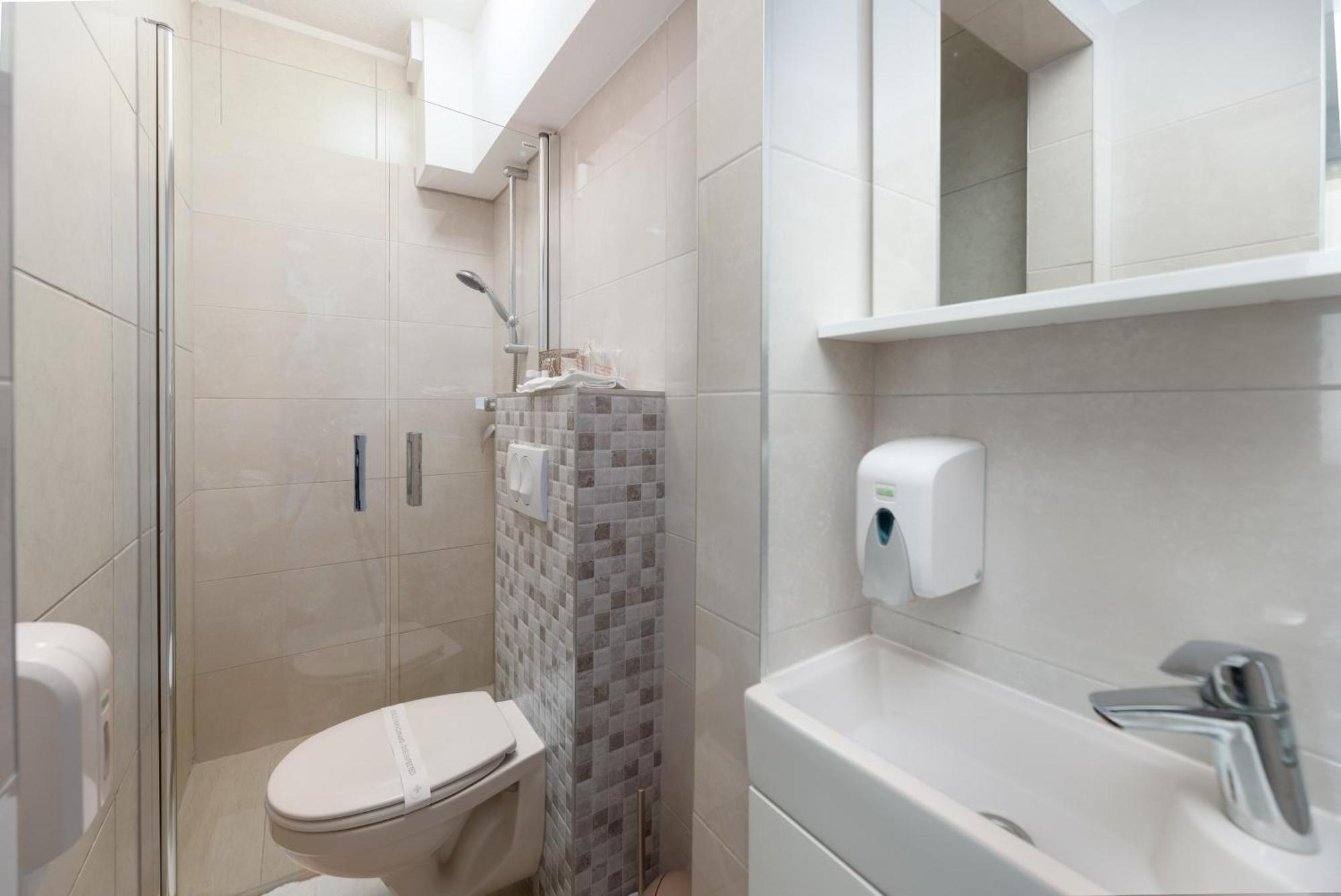 Villa Okruk-10 Meters Away From The Beach Okrug Gornji Exterior foto