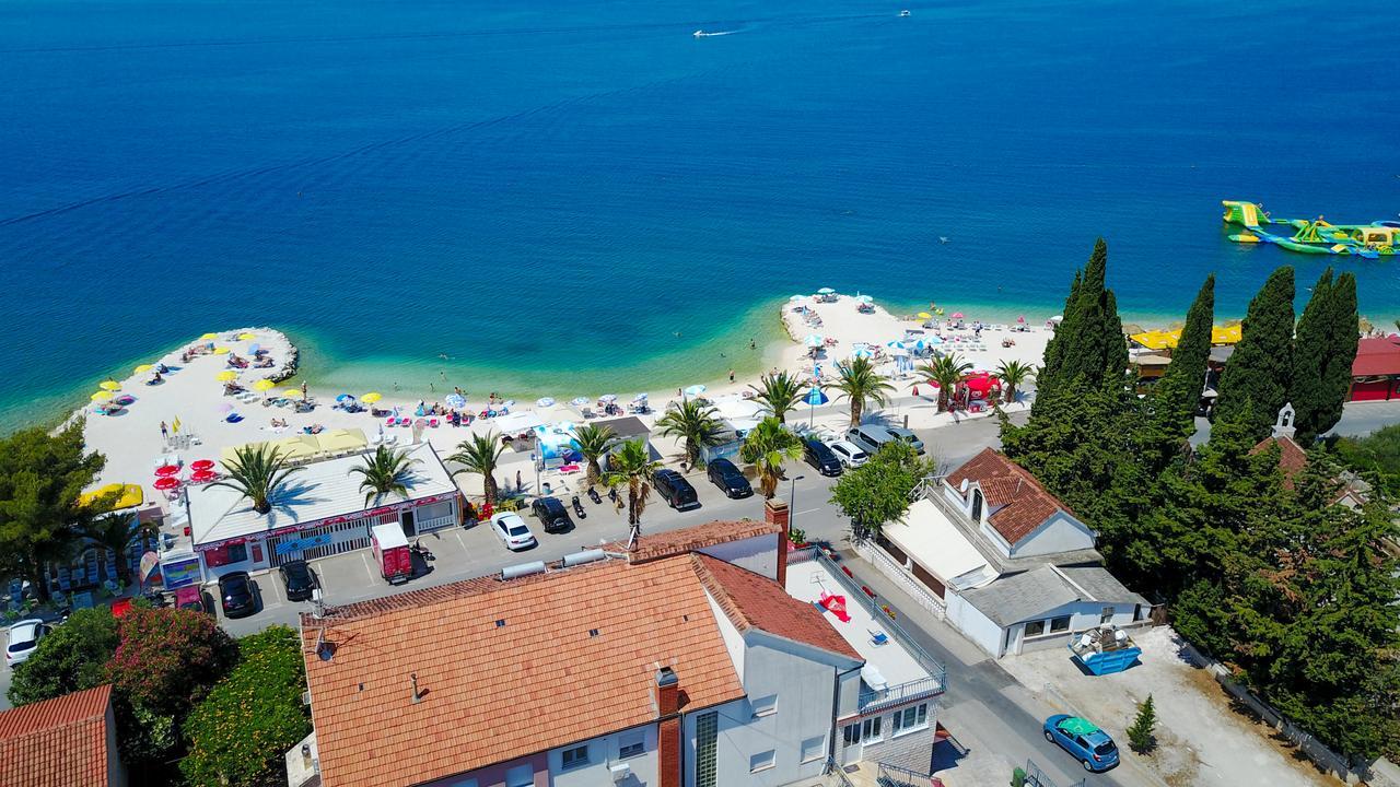 Villa Okruk-10 Meters Away From The Beach Okrug Gornji Exterior foto